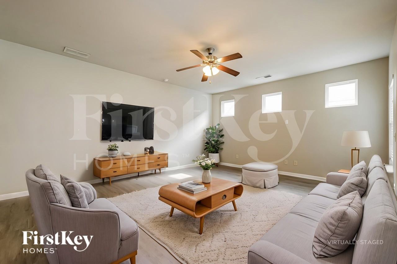 18 Samuel Way Nw - Photo 4 of 19