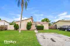 7701 Sw 7th Ct - Photo 1 of 1