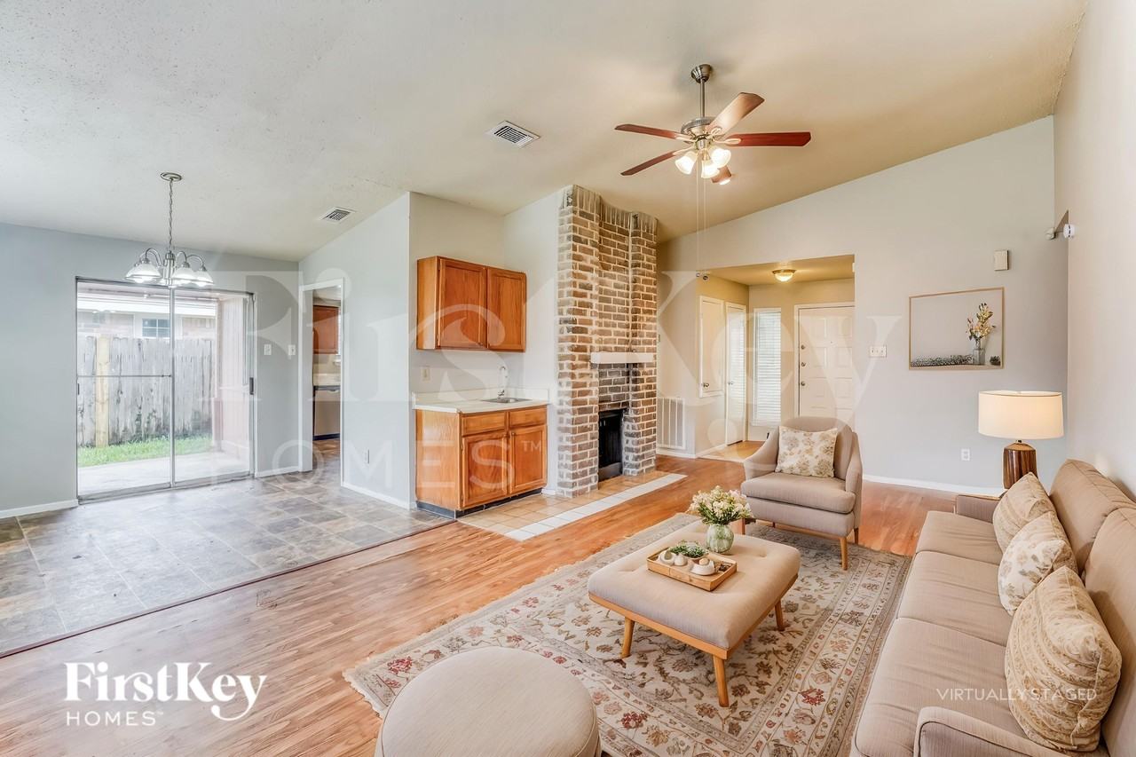 6918 Skyline Park Dr - Photo 6 of 19