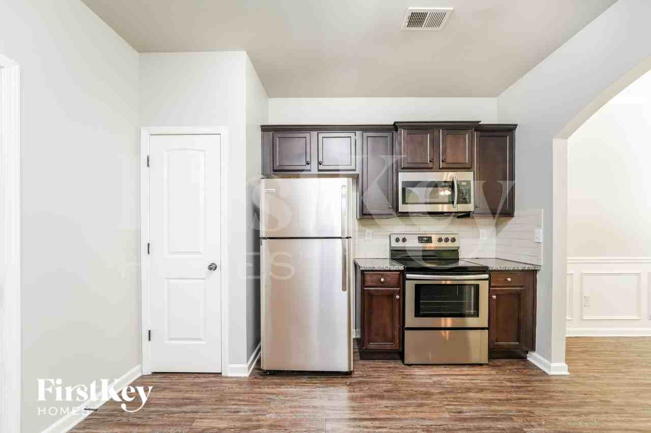 5493 Union Hill Ct - Photo 6 of 16