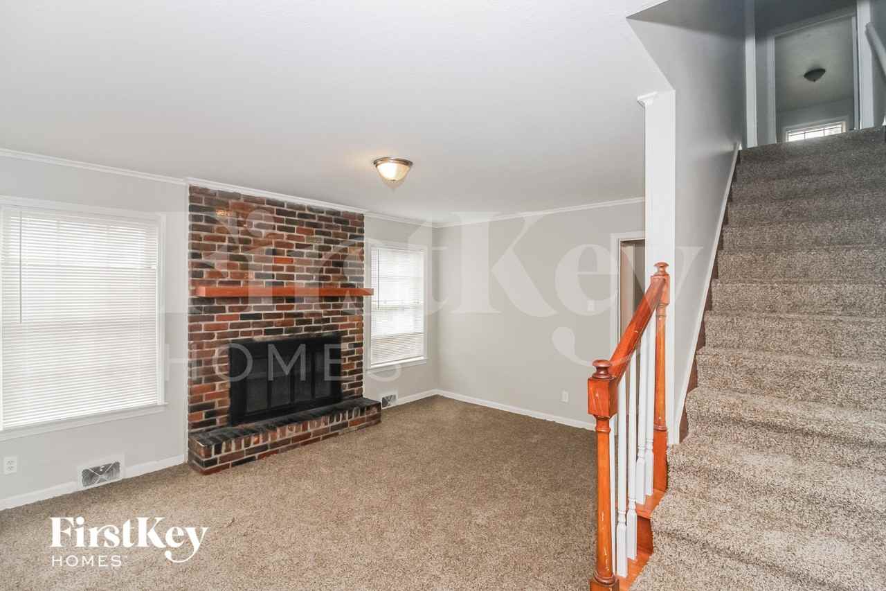 5191 Kingswood Cv - Photo 2 of 18