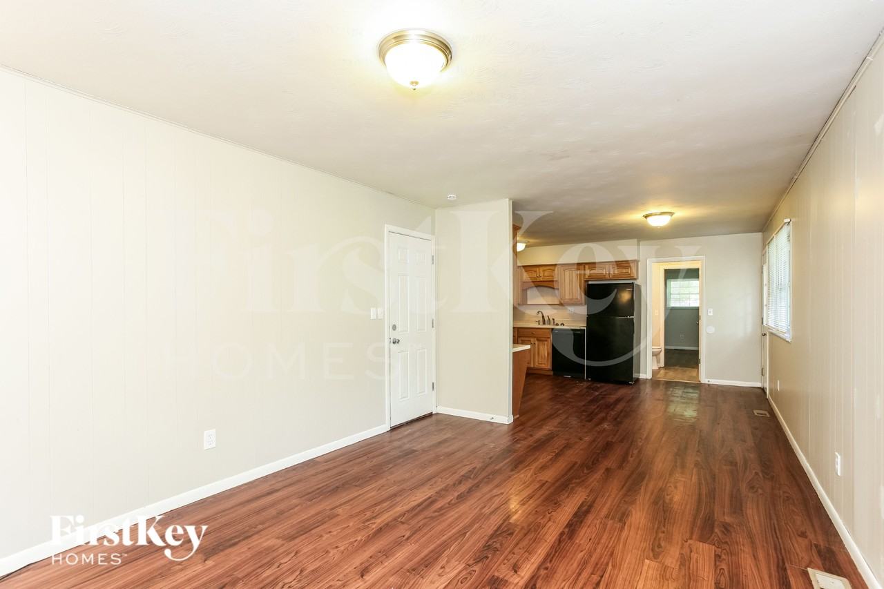 4420 Santa Fe Ct - Photo 7 of 19