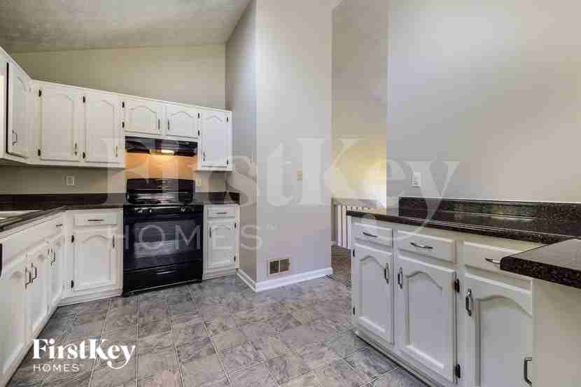 4112 Springridge Trce - Photo 6 of 16