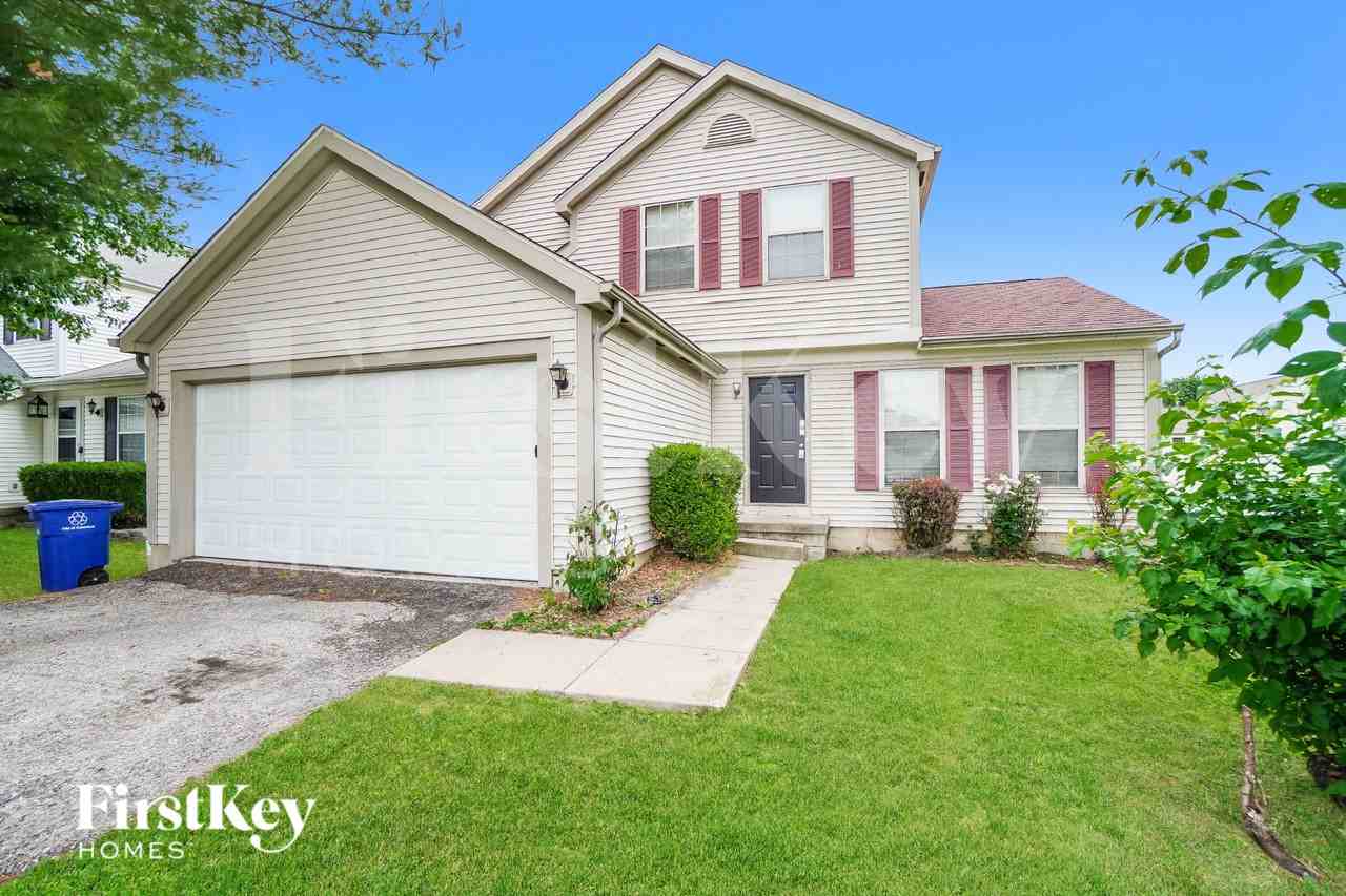 2926 Fenwood Dr - Photo 2 of 16