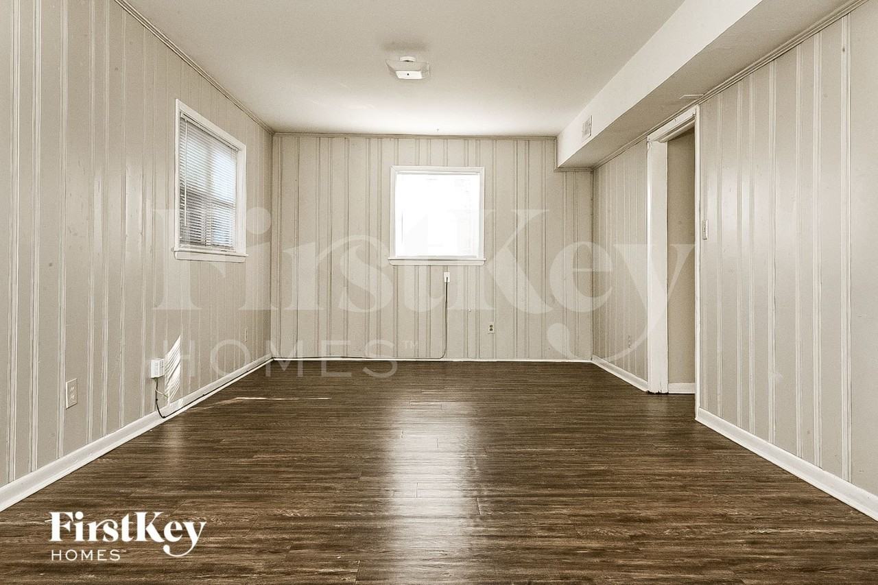 2216 Clanton Ter - Photo 4 of 15