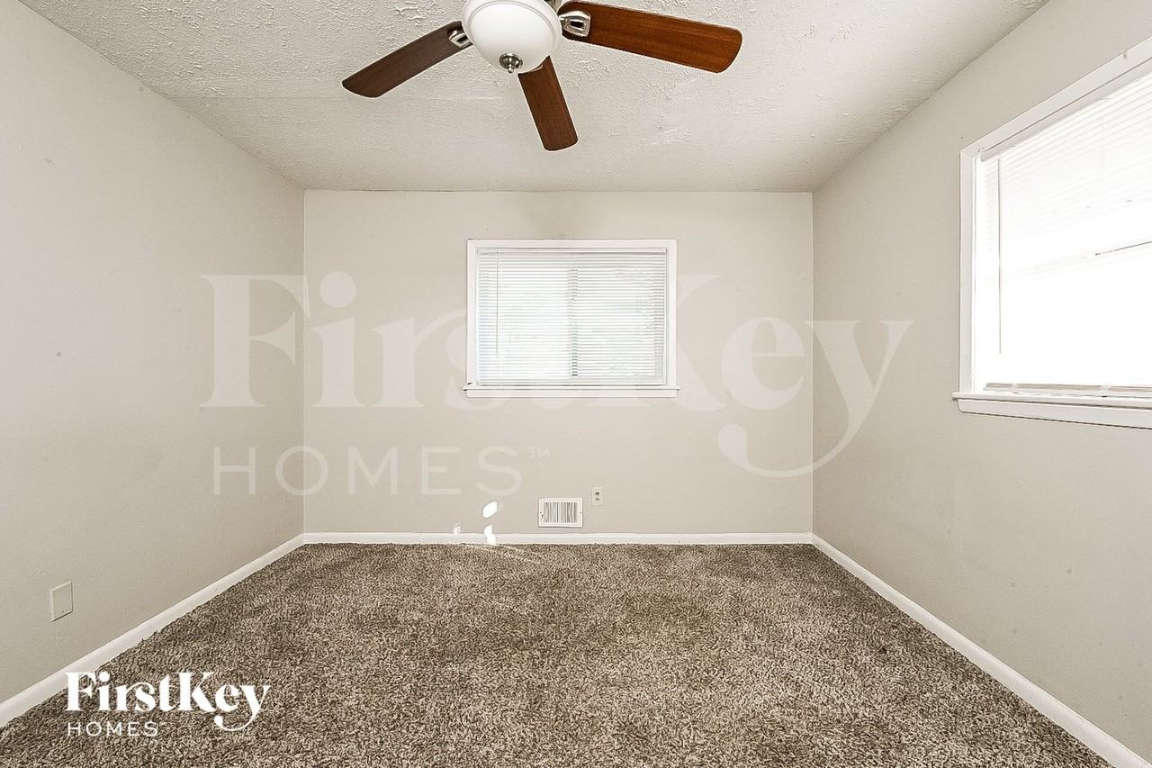 2216 Clanton Ter - Photo 7 of 15