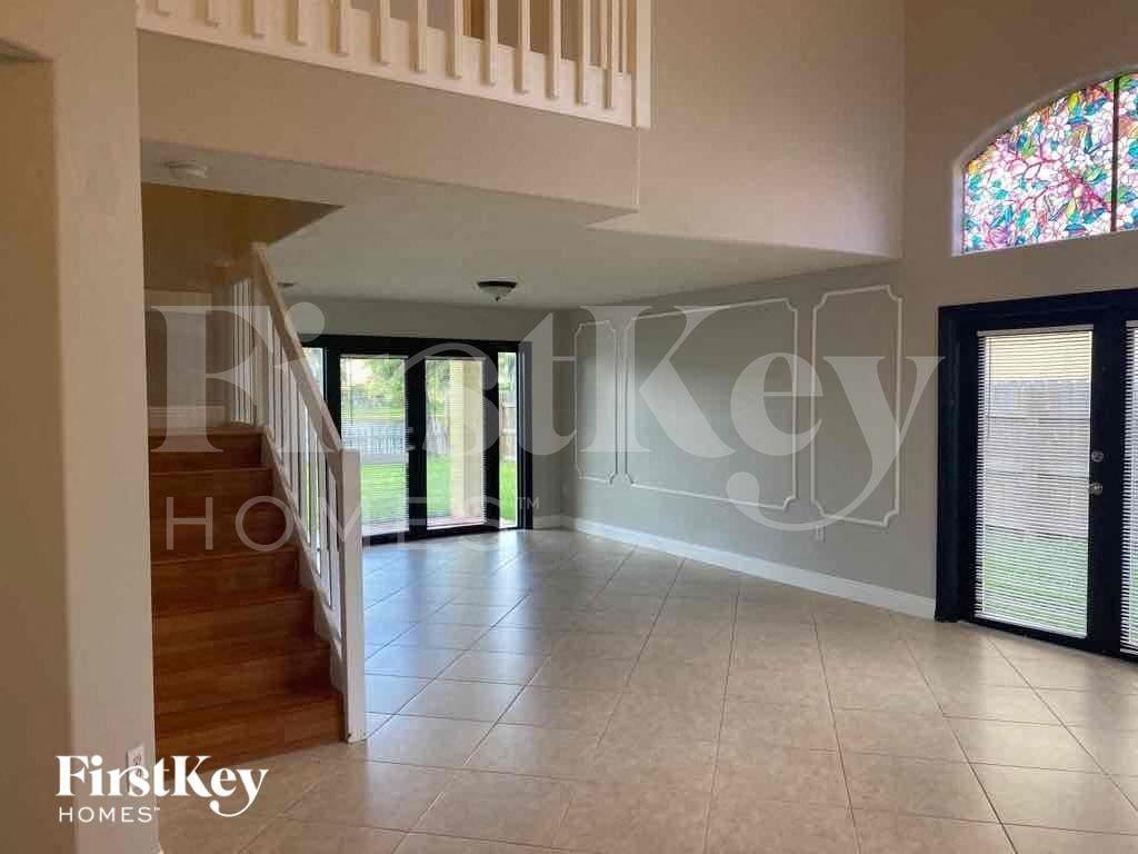 16119 Solana Rd - Photo 3 of 31