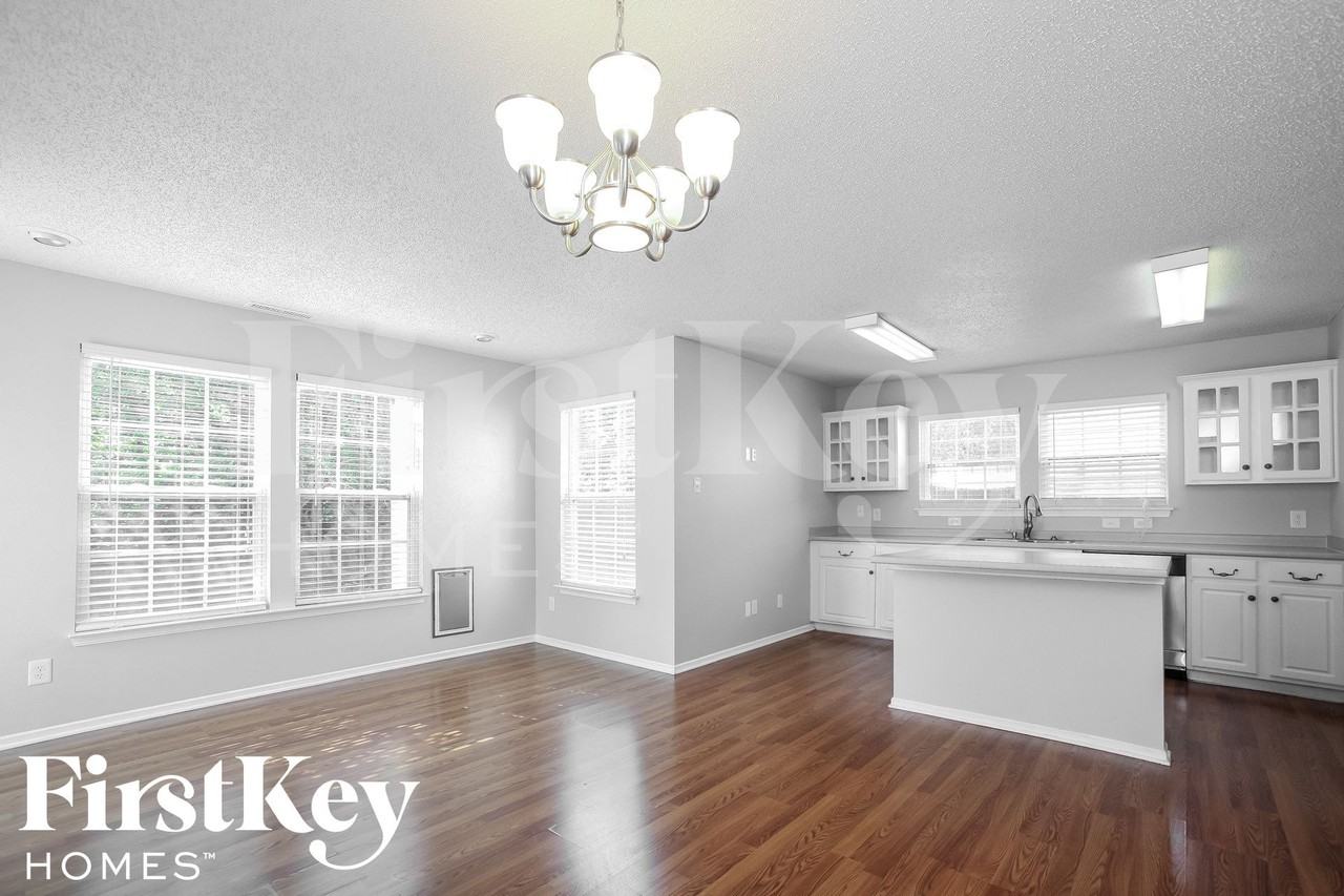 10851 Zimmerman Ln - Photo 6 of 15