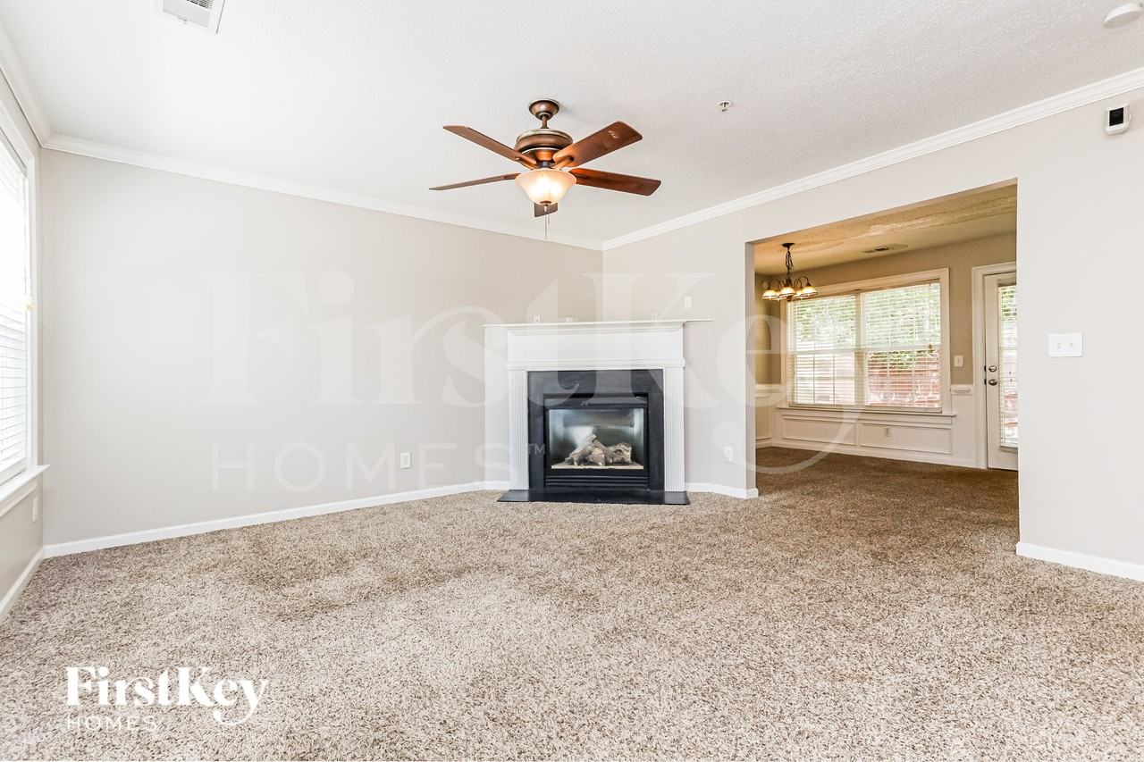 102 Watercress Ct - Photo 2 of 19