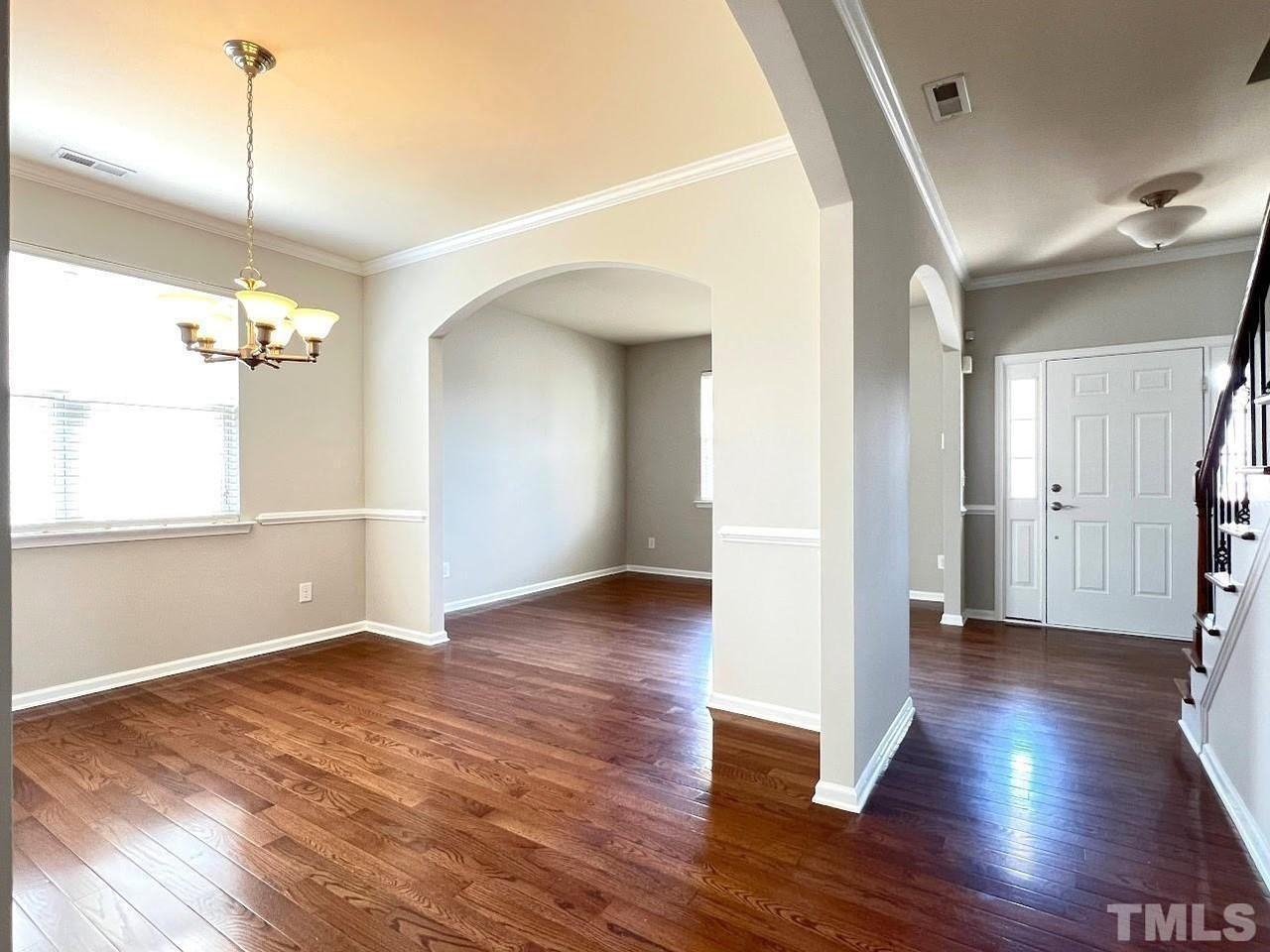 1209 Justice Walk Ave - Photo 6 of 22