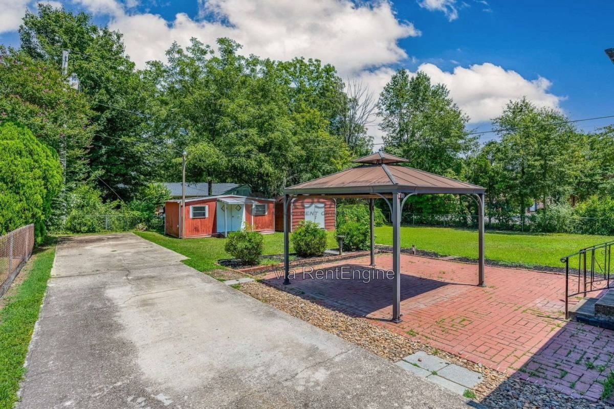 2 Burgundy Dr - Photo 2 of 10