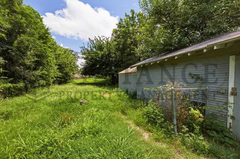 432 S Osage St - Photo 4 of 29