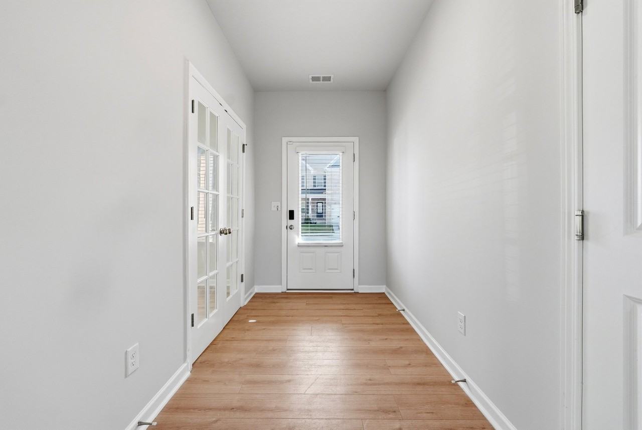 1877 Mitchell Farm Ct - Photo 3 of 29