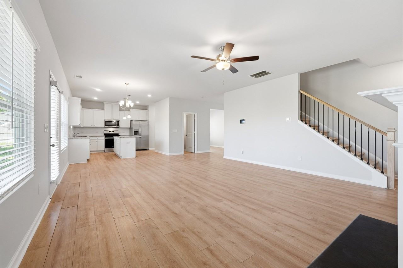1877 Mitchell Farm Ct - Photo 7 of 29