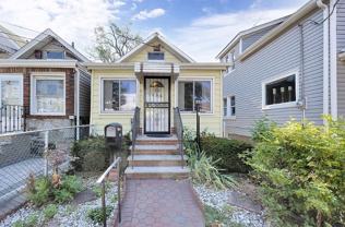 5816 69th St - Photo 1 of 1