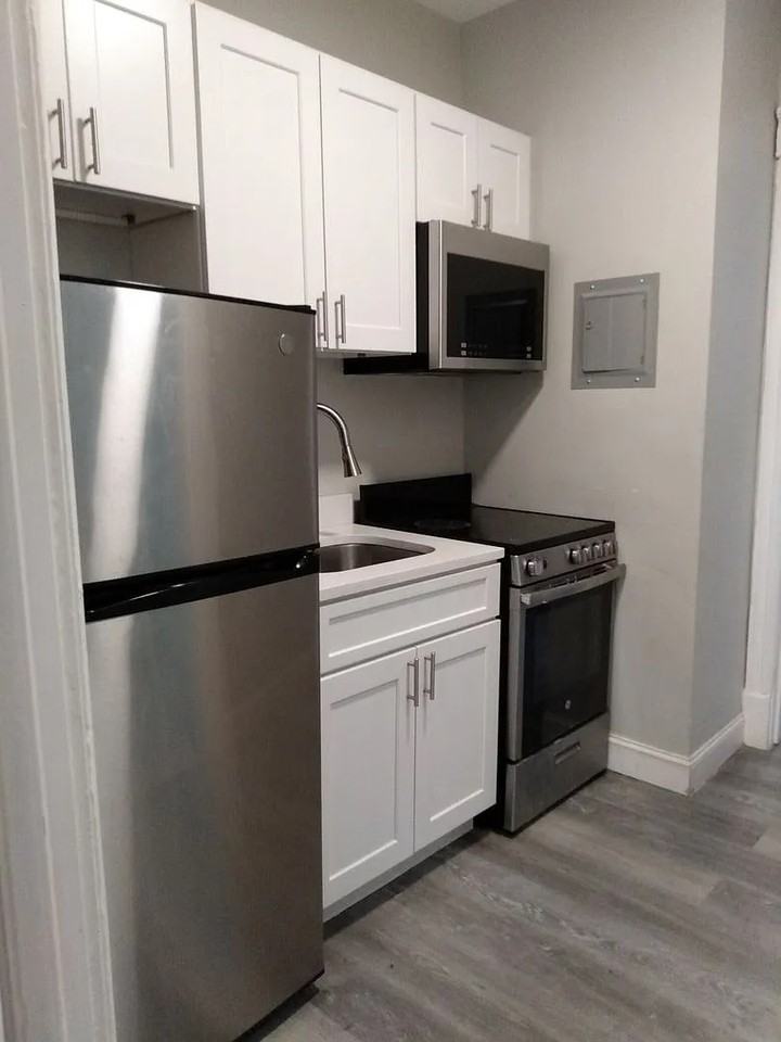 263 Central Ave #2A - Photo 2 of 3