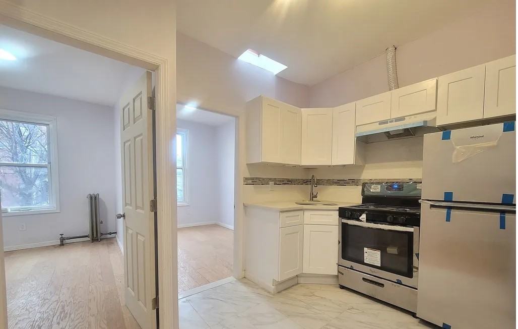 2146 Atlantic Ave #2R