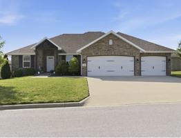 featured image of 1648 N Pinnacle Ave #NA