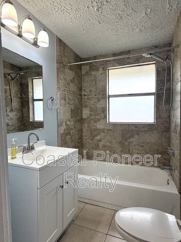 2308 E 15th Ave - Photo 7 of 17