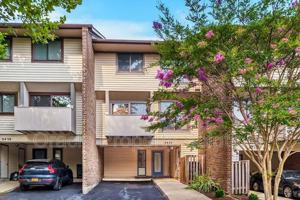 featured image of 5434 Ring Dove Ln