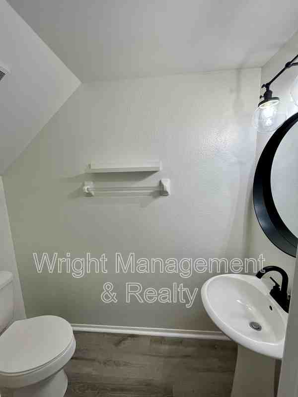 12326 Berkeley Square Dr #1 - Photo 5 of 26