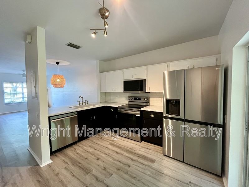12326 Berkeley Square Dr #1 - Photo 7 of 26