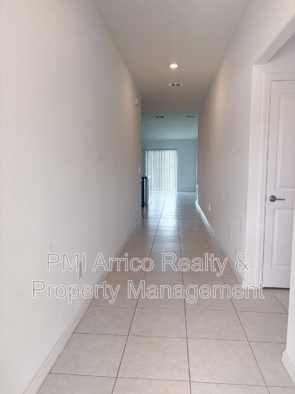 5487 Blue Azure Dr - Photo 2 of 33