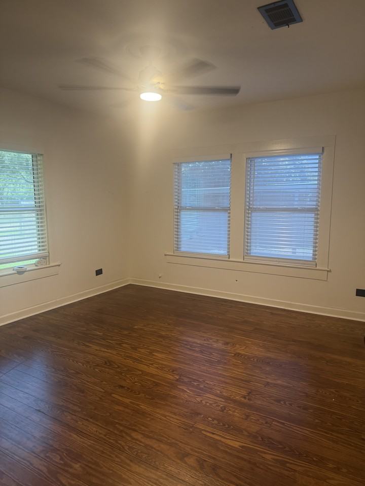 709 S Kansas Ave #NA - Photo 7 of 16