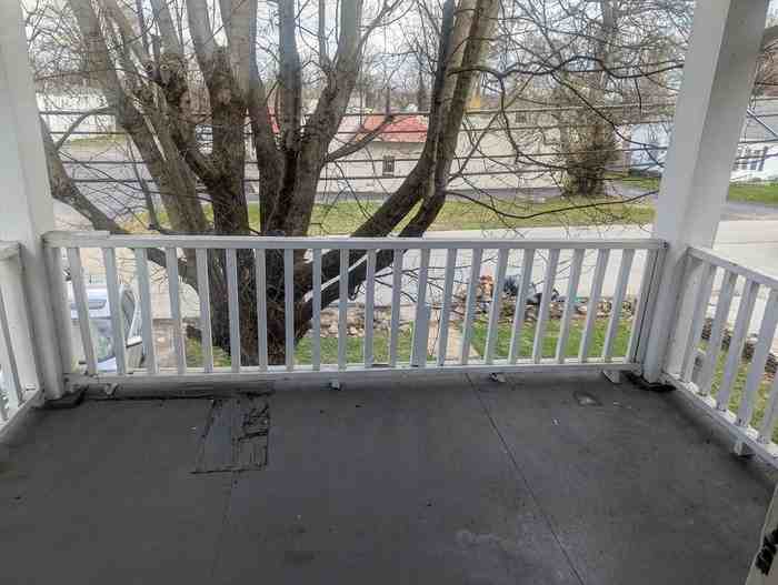 122 Rolling Acres Dr #2 - Photo 6 of 8
