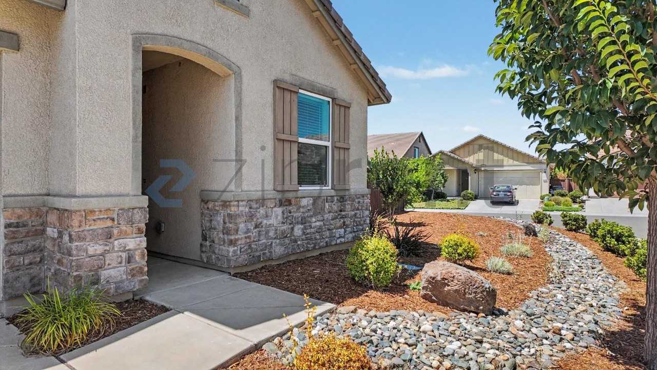 3401 Foothill Pine Ct - Photo 6 of 41