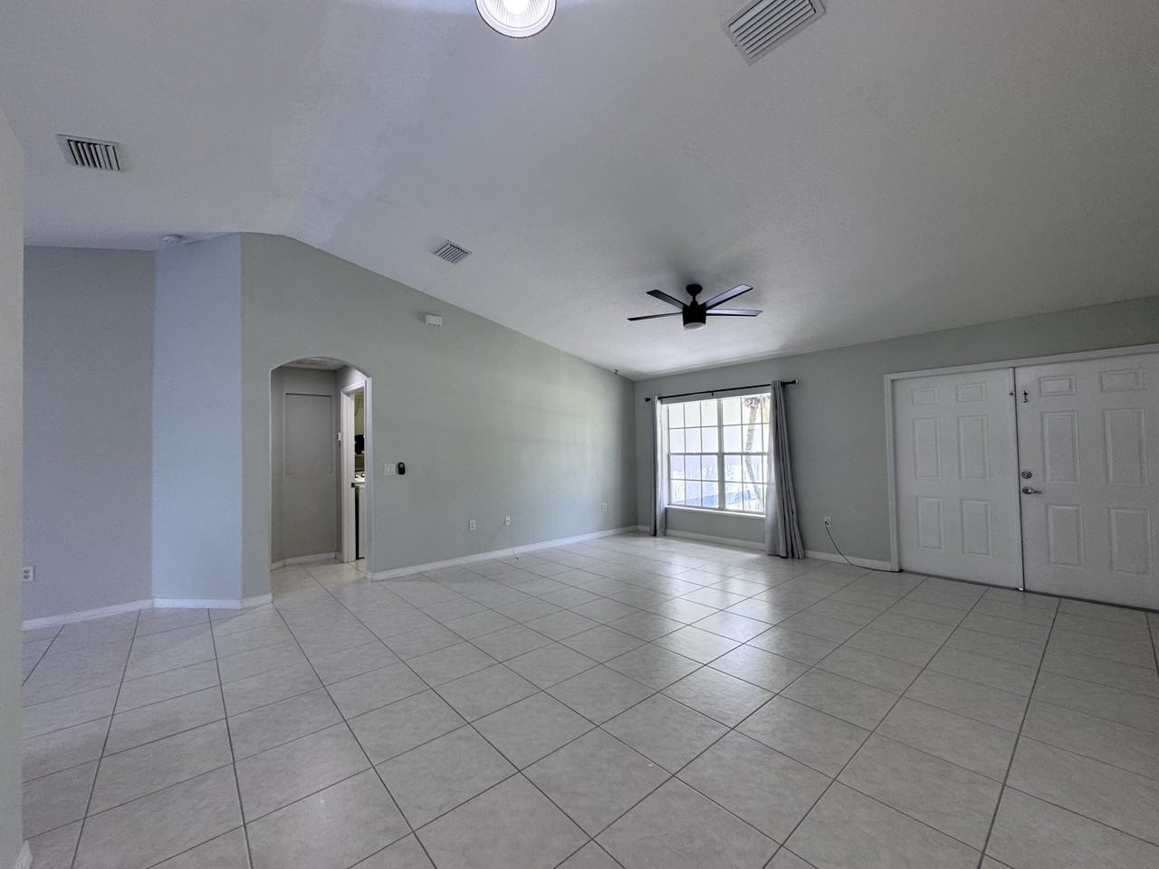 4128 Corydon Ave #291REM - Photo 6 of 31