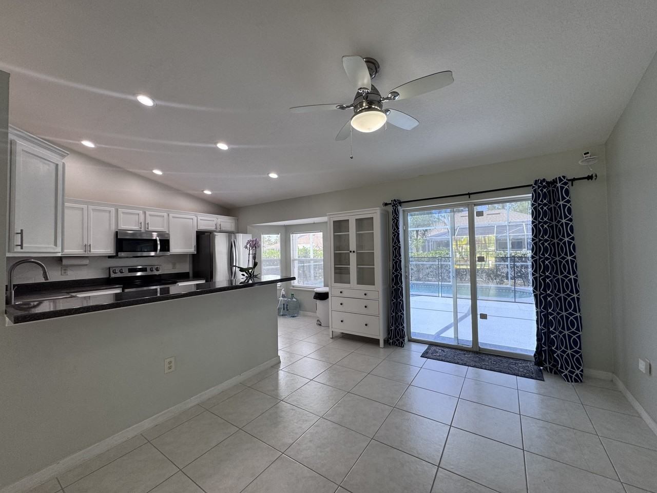 4128 Corydon Ave #291REM - Photo 7 of 31