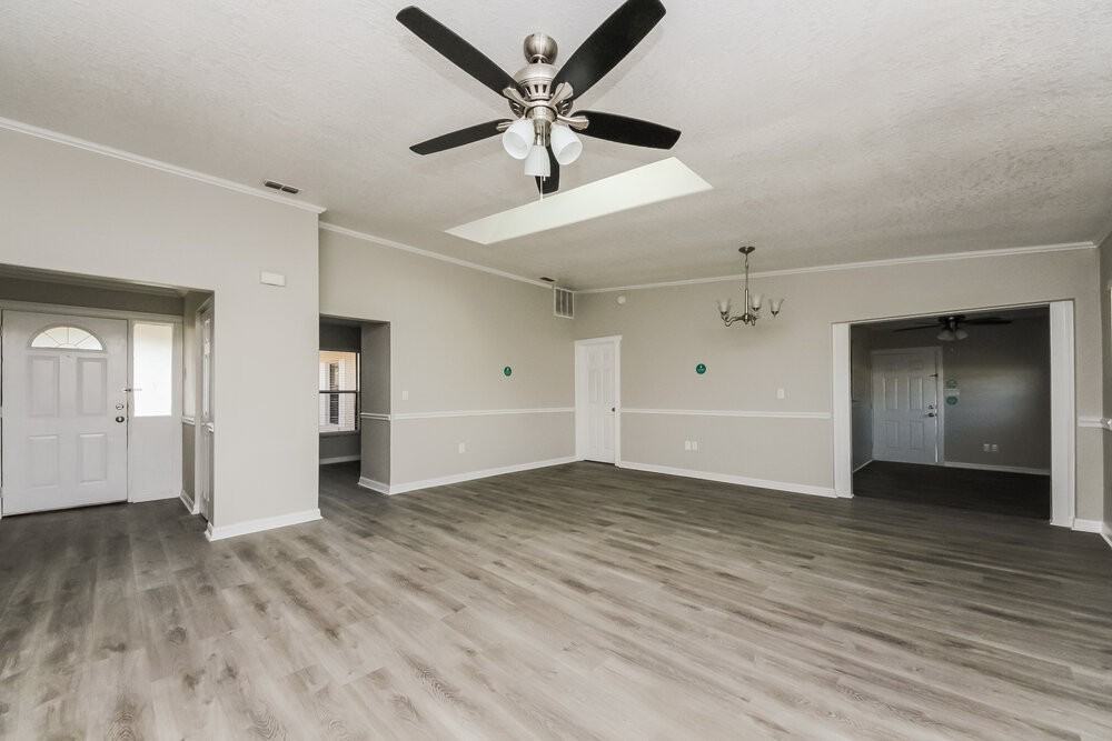 619 Heraldo Ct - Photo 3 of 16