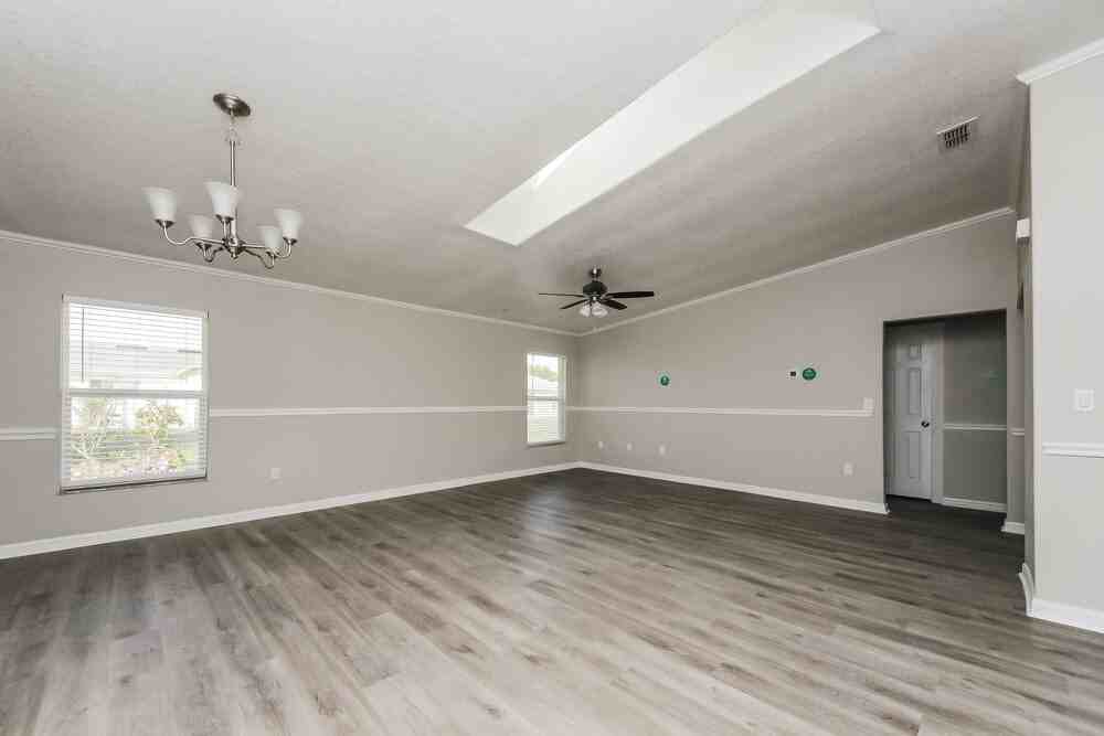 619 Heraldo Ct - Photo 4 of 16