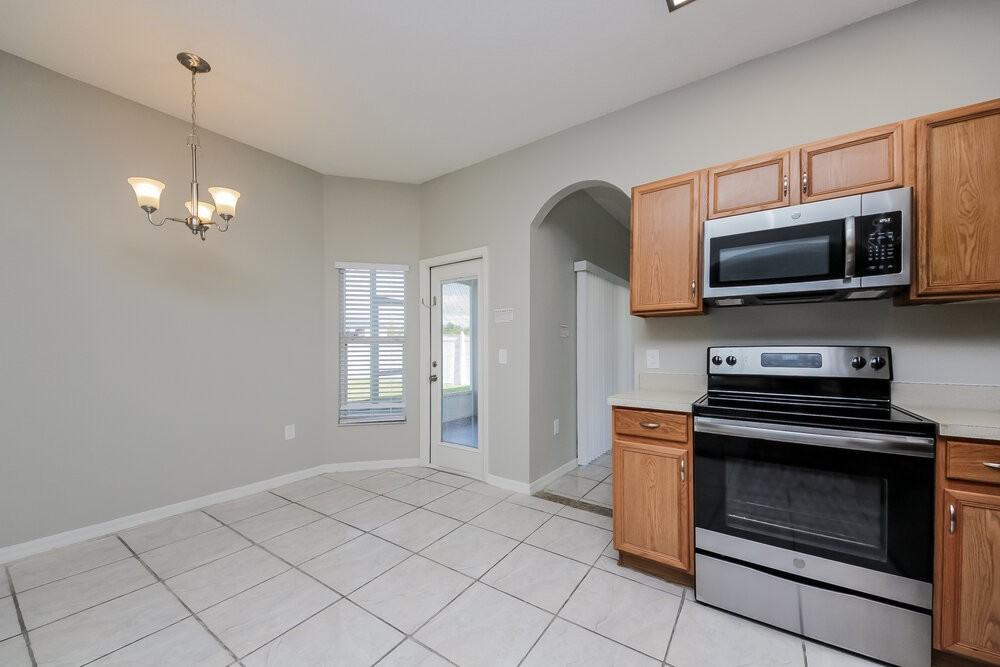 104 Bridgeport Way - Photo 7 of 15