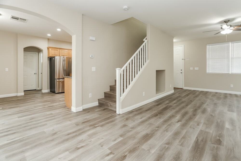 528 Fork Mesa Ct - Photo 4 of 17