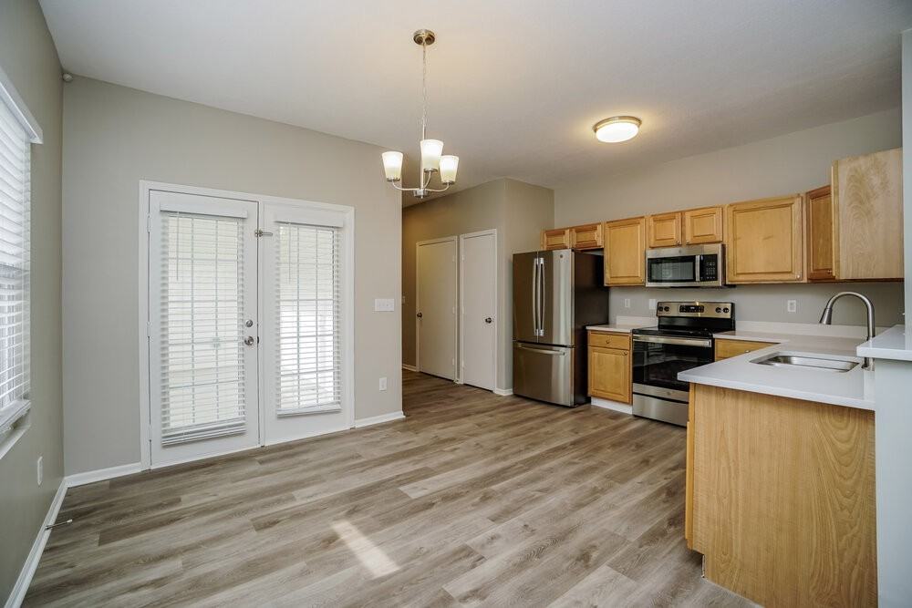 4043 Summerstone Dr - Photo 5 of 16