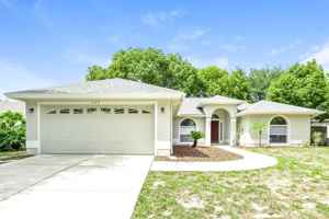 featured image of 909 Vassar Dr