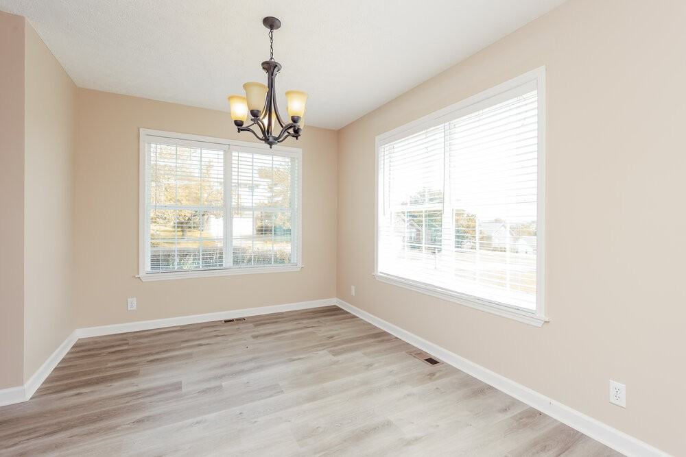 2309 Leighton Way - Photo 6 of 17