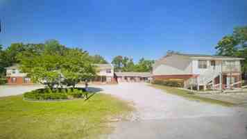 featured image of 11093 Amber Dr