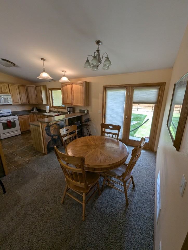 145 Forest Grove Ln - Photo 4 of 18
