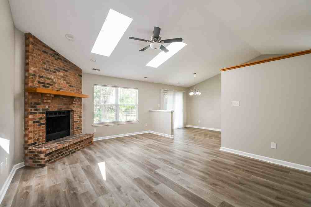 9695 Claymore Dr - Photo 5 of 16