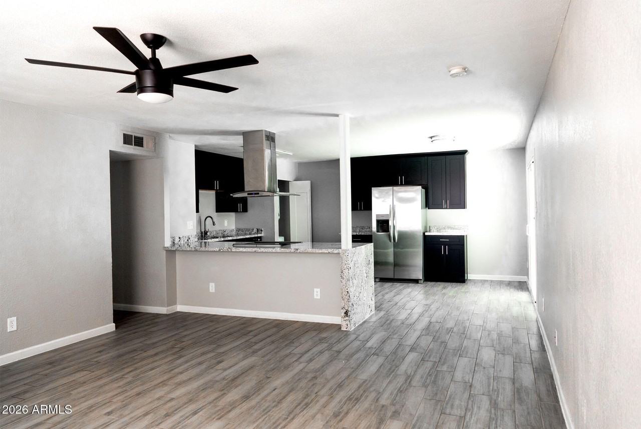 14650 N 54th Ave - Photo 3 of 17