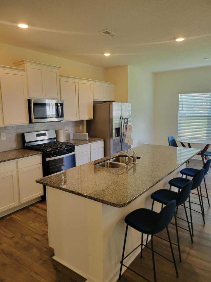 8622 Leeanna Brooke Ln - Photo 2 of 14