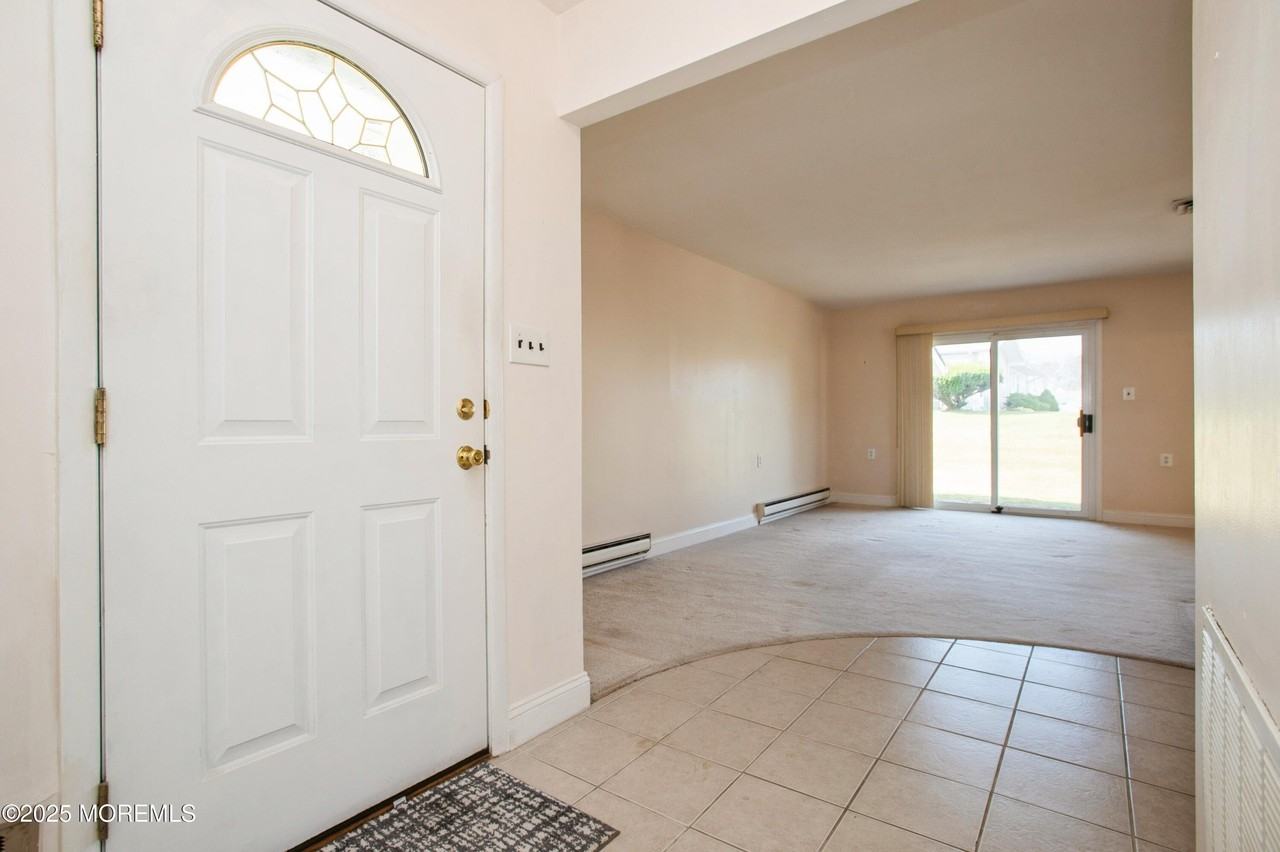 48 Watkins Rd - Photo 3 of 25