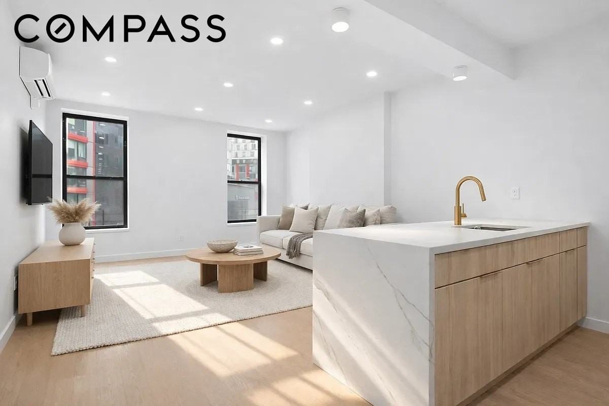 192 Flatbush Ave #4E - Photo 2 of 9