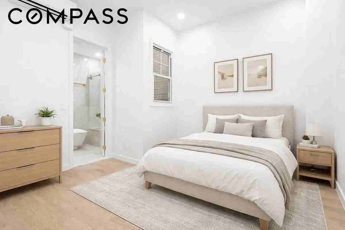 192 Flatbush Ave #4E - Photo 7 of 9