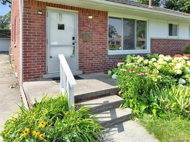 437 W Sunnybrook Dr - Photo 6 of 42