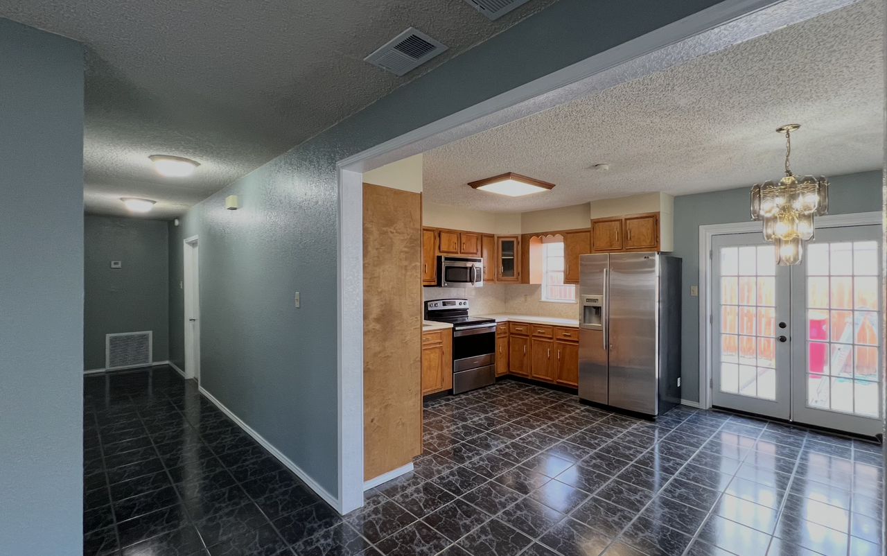 4317 Palma Blanca Dr - Photo 3 of 7