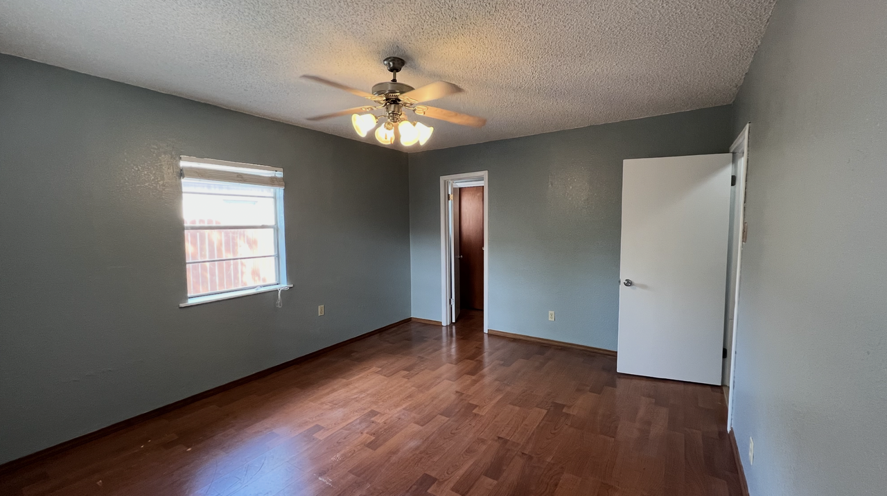 4317 Palma Blanca Dr - Photo 4 of 7
